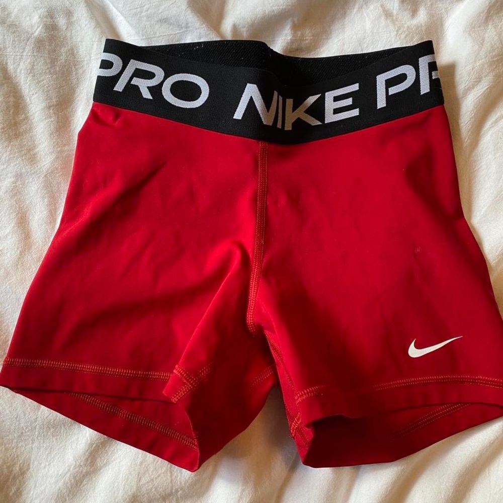 Nike Pro Red Spandex